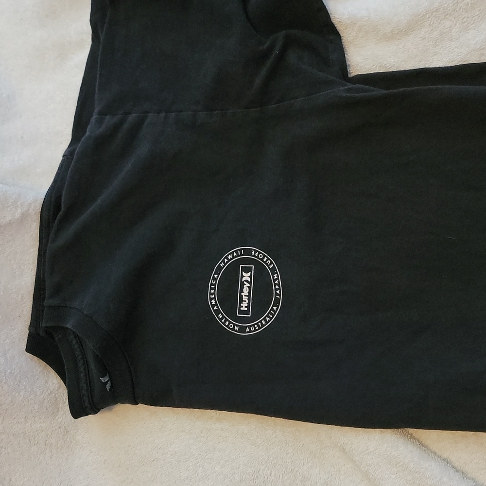 HURLEY Tshirt